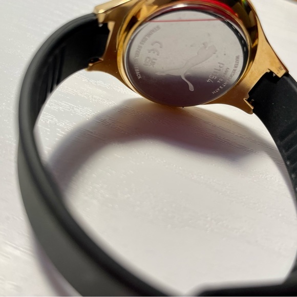 Puma Contour Watch / P1054 - Picture 4 of 7
